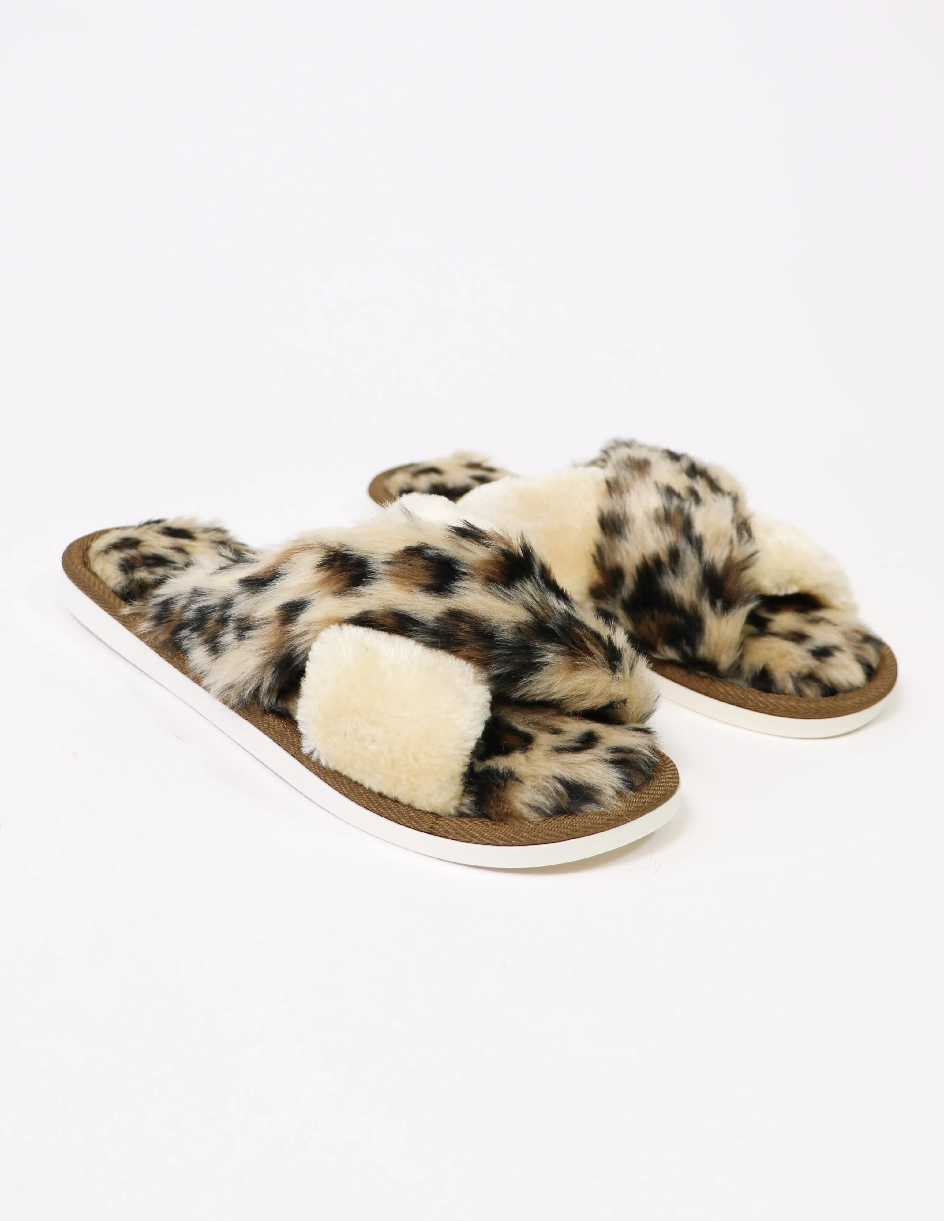 COZY KITTEN SLIPPER - Tan Leopard
