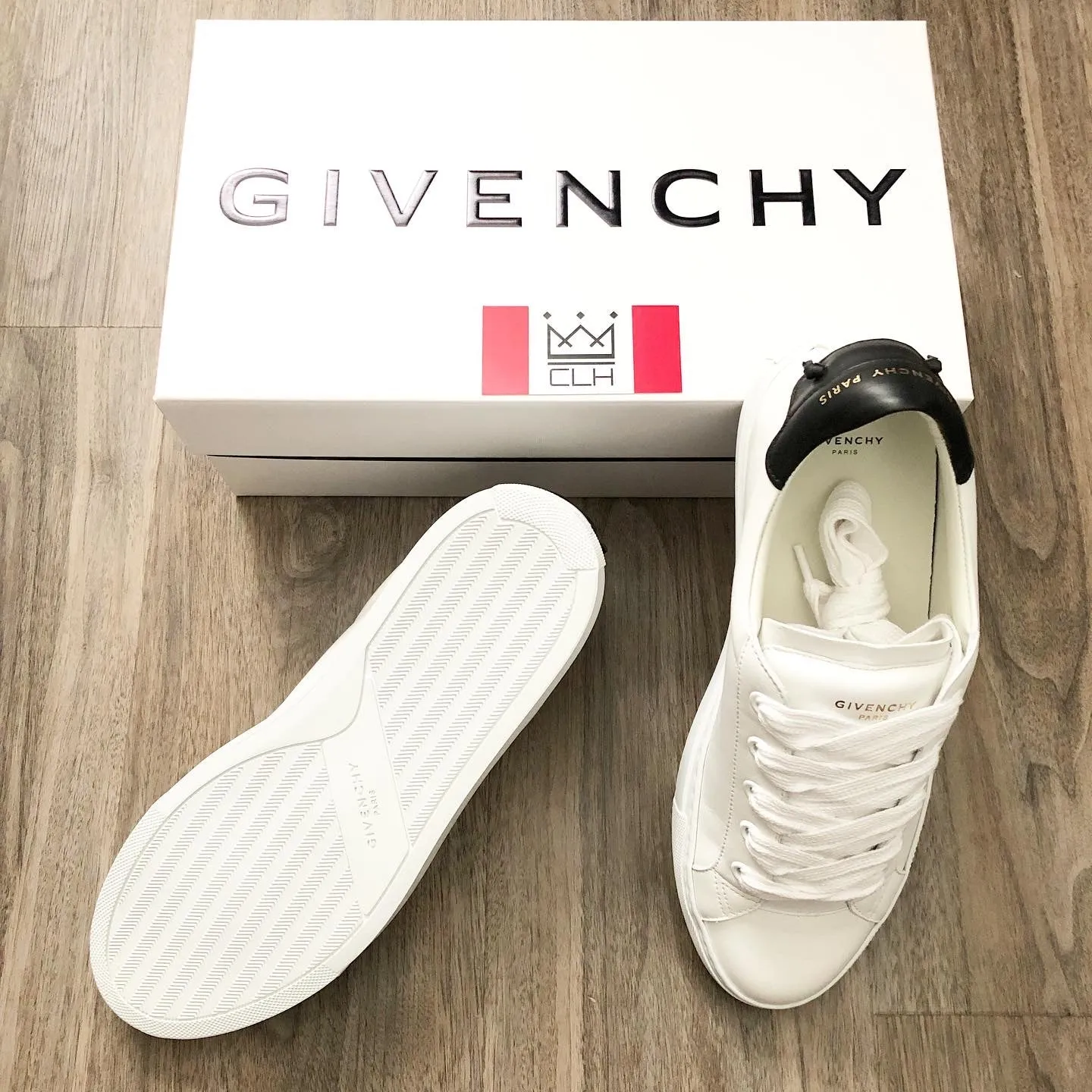 GIVENCHY URBAN STREET SNEAKERS