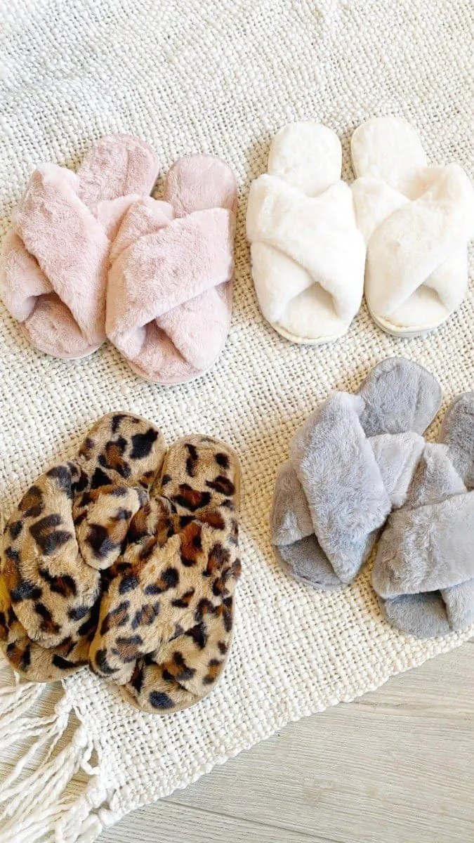 Jessica Fluffy Slippers - Light Pink
