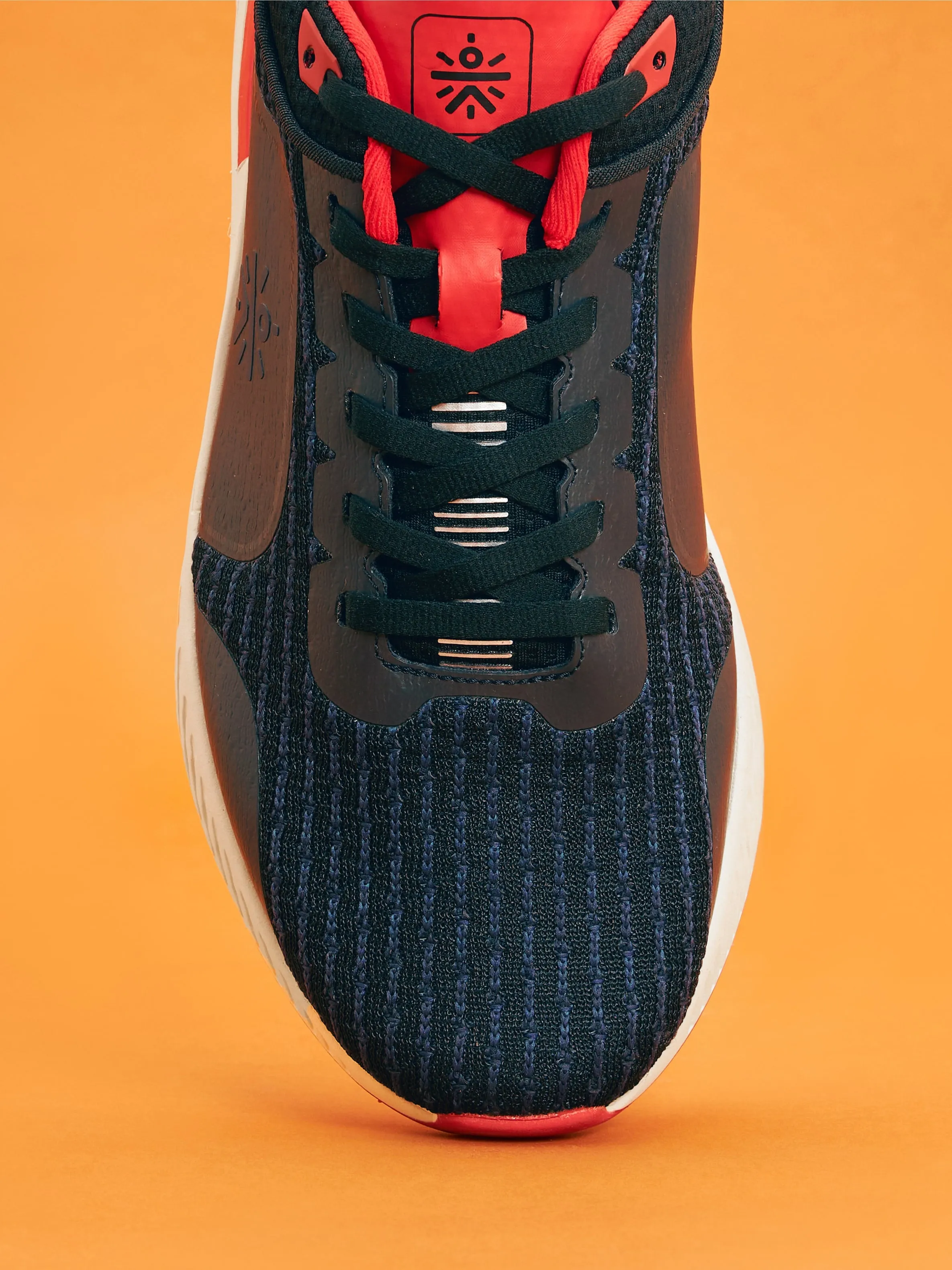 Versa Maze Men Running Shoes - Charcoal/Red